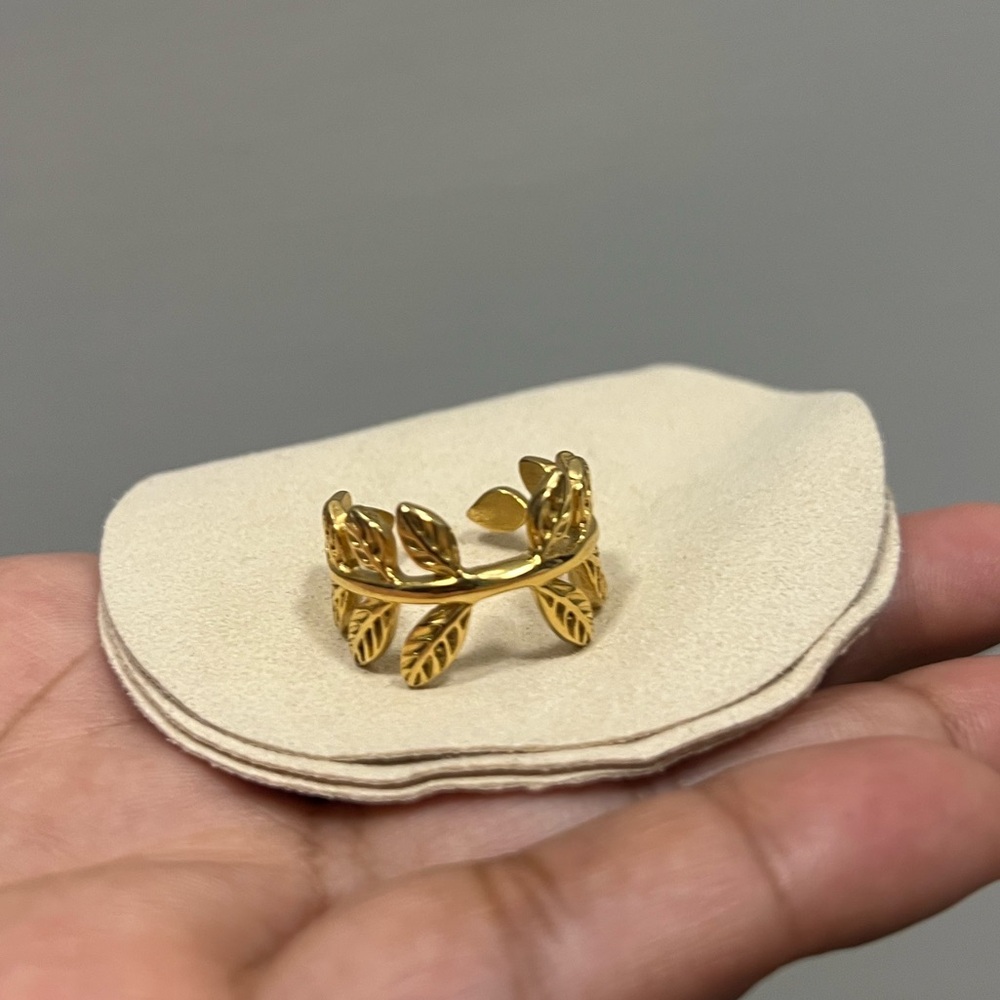 Olive Leaf Ring Sz 8 from Noninal 18k Gold Plated